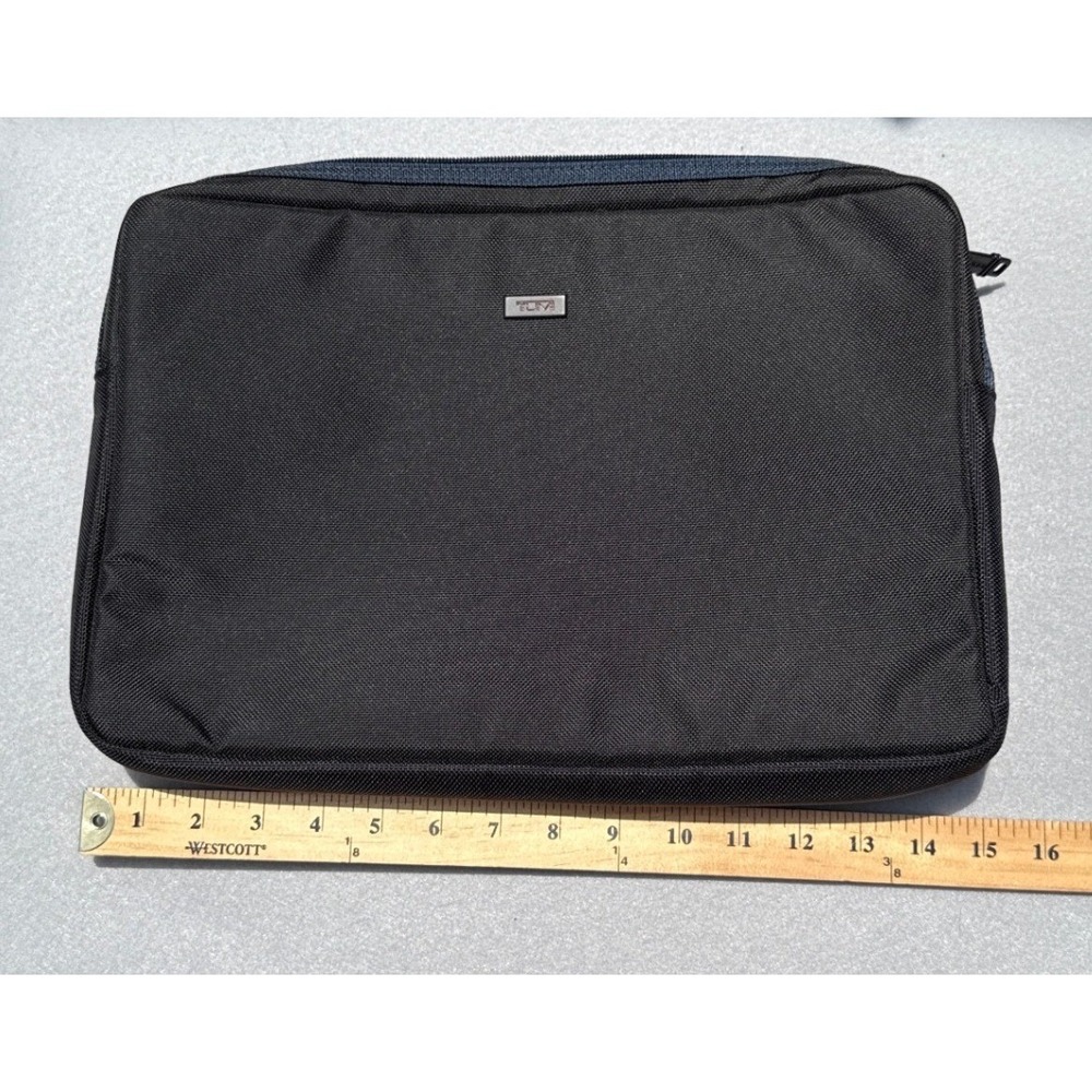 TUMI Laptop Sleeve 15x10 Black Nylon Padded Case Dell MacBook Lenovo Travel EUC